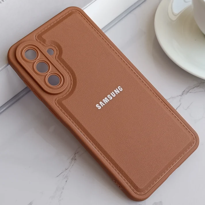 قاب  Puffy Texture  ساده لوگودار مناسب گوشی‌ سامسونگ Galaxy A56 / A36 – رنگ قهوه ای