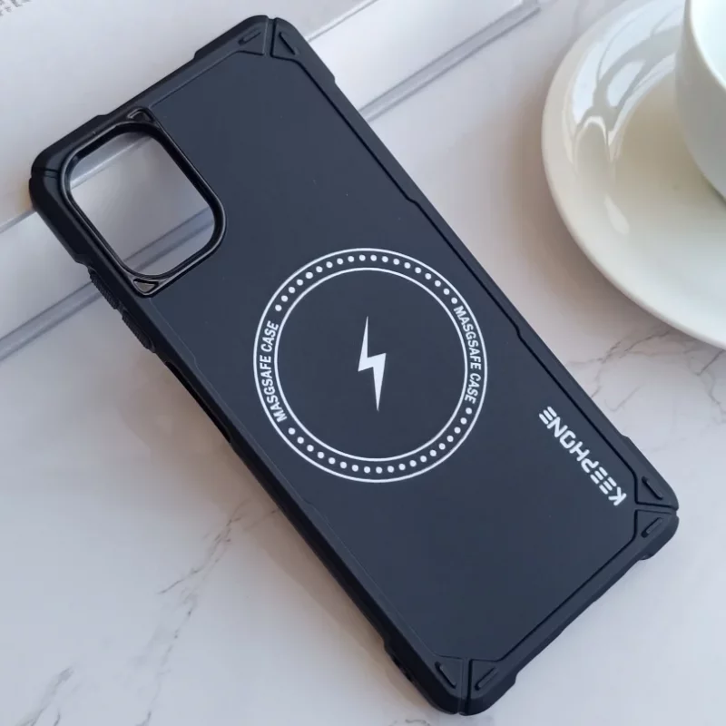 قاب کیپ فون مدل ایربگ دار طرح مگسیف Samsung Galaxy A06 - رنگ مشکی