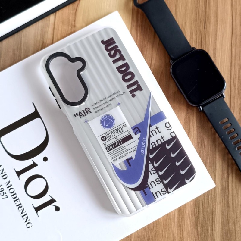 قاب هولوگرامی Samsung Galaxy A26 / A17 طرح نایک با فریم مات، ضد خش و ضد ضربه