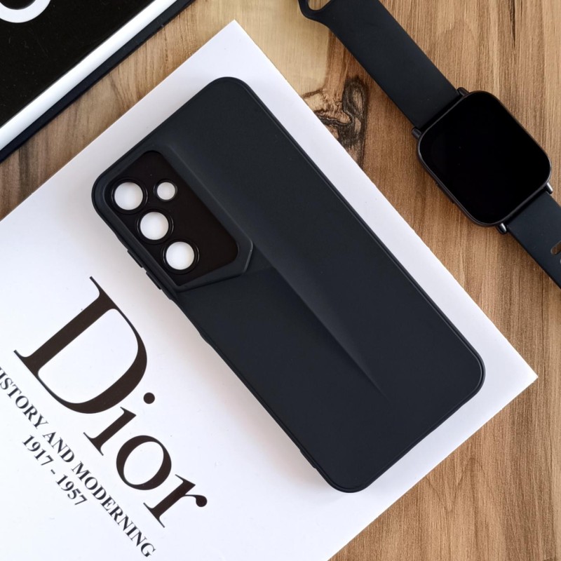 قاب اسپرت دیزاین برای گوشی Galaxy A17 / A26