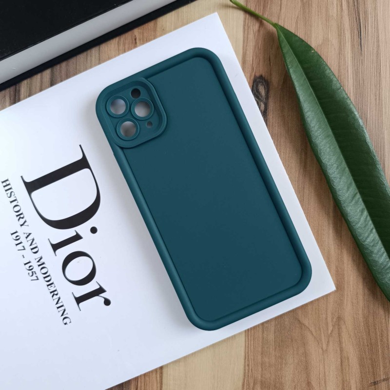 قاب Solid Case محافظ لنزدار مناسب گوشی اپل iphone 11 Pro Max - سبز کله غازی