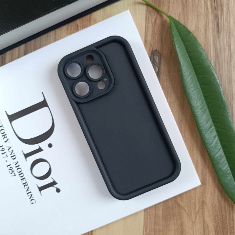 قاب Solid Case محافظ لنزدار مناسب گوشی اپل iphone 15 Pro - مشکی