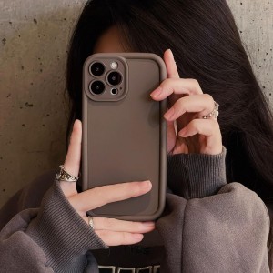قاب گوشی ساده سولید نسکافه ای ایفون 15pro max
