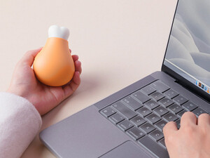 فروش گرم کن دست و پاوربانک تایپ سی 4500 / 2500 میلی‌آمپرساعت