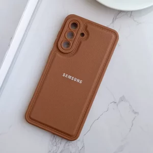 قاب  Puffy Texture  ساده لوگودار مناسب گوشی‌ سامسونگ Galaxy A56 / A36 – رنگ قهوه ای