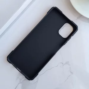قاب کیپ فون مدل ایربگ دار طرح مگسیف Samsung Galaxy A06 - رنگ مشکی