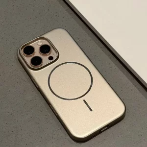 قاب متالیک MagSafe پشت سخت - رنگ طلایی