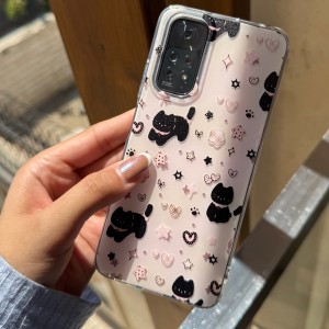 قاب Baby Cat دور ژله ای