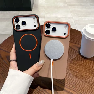 قاب سیلیکونی پاک کنی اورجینال درجه یک MagSafe لنز فلزی Apple iPhone 17 Pro - خاکستری (پک دار) - MPS