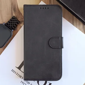 کیف چرمی موبایل مگنتی محافظ لنز دار  Samsung Galaxy A26/ A17 - مشکی