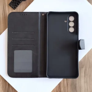 کیف چرمی موبایل مگنتی محافظ لنز دار  Samsung Galaxy A26/ A17 - مشکی
