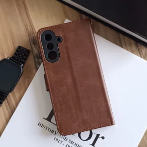 کیف چرمی موبایل مگنتی محافظ لنز دار  Samsung Galaxy A56/ A36 - قهوه ای