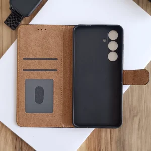 کیف چرمی موبایل مگنتی محافظ لنز دار  Samsung Galaxy S24 FE - مشکی