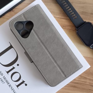 کیف چرمی موبایل مگنتی محافظ لنز دار  Honor 400 Lite - طوسی