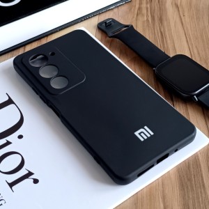 قاب سیلیکونی محافظ لنز دار Xiaomi Redmi 15 4G  - مشکی