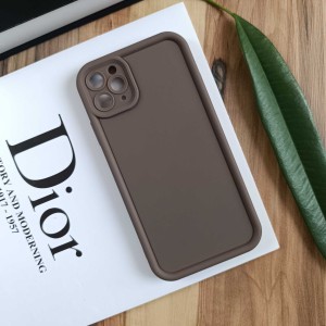 قاب Solid Case محافظ لنزدار مناسب گوشی اپل iphone 11 Pro Max - قهوه ای
