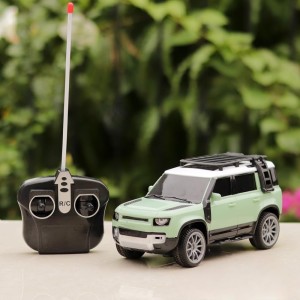 ماشین کنترلی SUV آفرود مدل لندروور