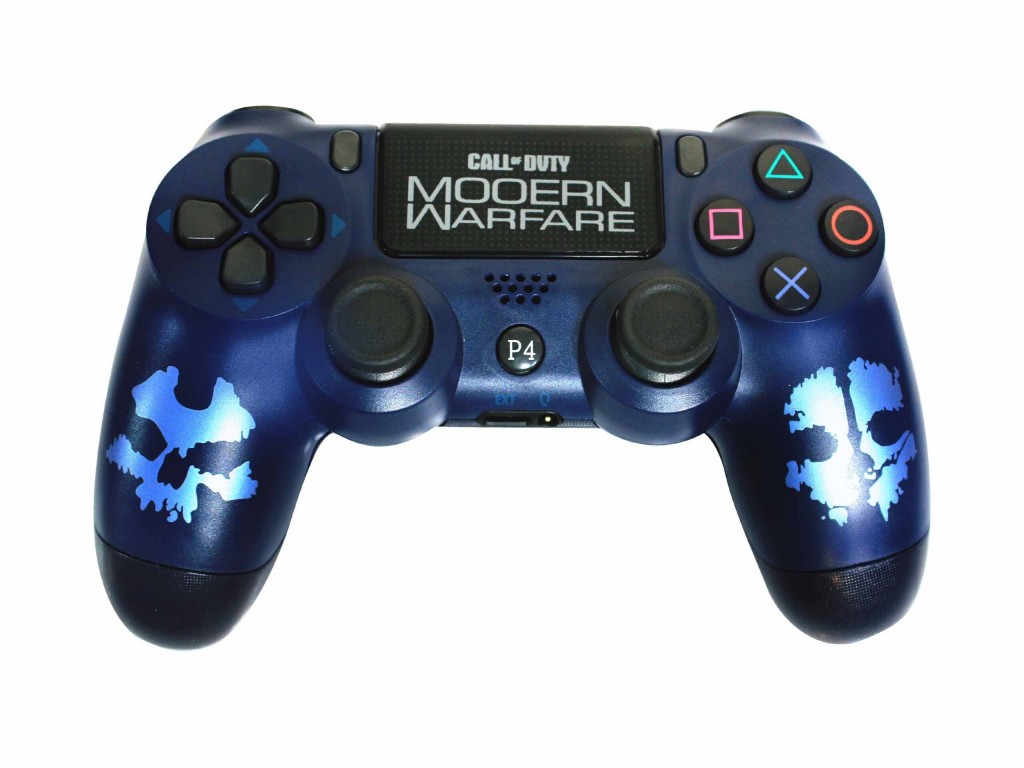 قیمت دسته PS4 چقدر است؟