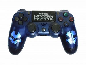 قیمت دسته PS4 چقدر است؟