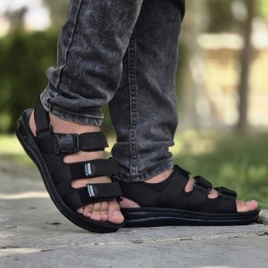 تخفیف هیجان انگیز کفش تابستانه مردانه شیک و ساده و خاص  رنگ مشکی با ارسال رایگان