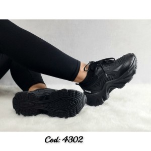 خرید اینترنتی اصفهان تکی از تولیدی کفش شیک کتونی اسپرت زنانه دخترانه زنانه مدل یاموتا  زیره پیو راحت  مشکی