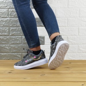 خرید تکی  کفش کتونی اسپرت زنانه دخترانه مدل قلبی زنجیری زیره پیو راحت طوسی تیره