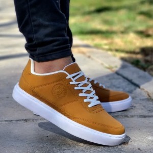 کفش کتونی اسپرت ونس شبرنگ مدل ورساچه مردانه خوش پا و زیبا سفید تمام با ارسال رایگان  3701