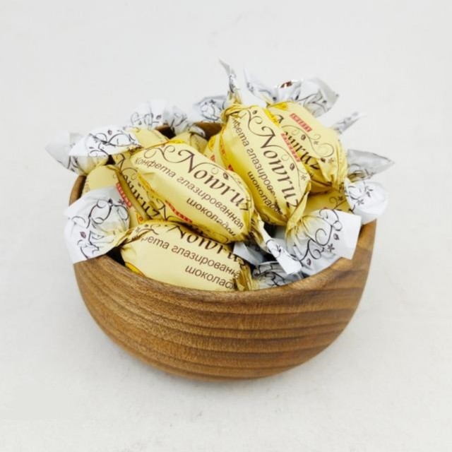 شکلات نوروز خارجی