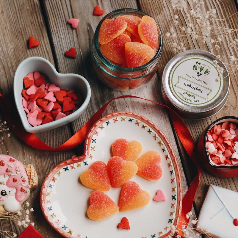 پاستیل قلب هلویی