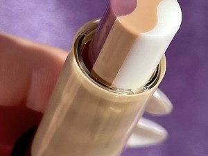 بالم لب چند رنگ کاکائو شیگلم SHEGLAM