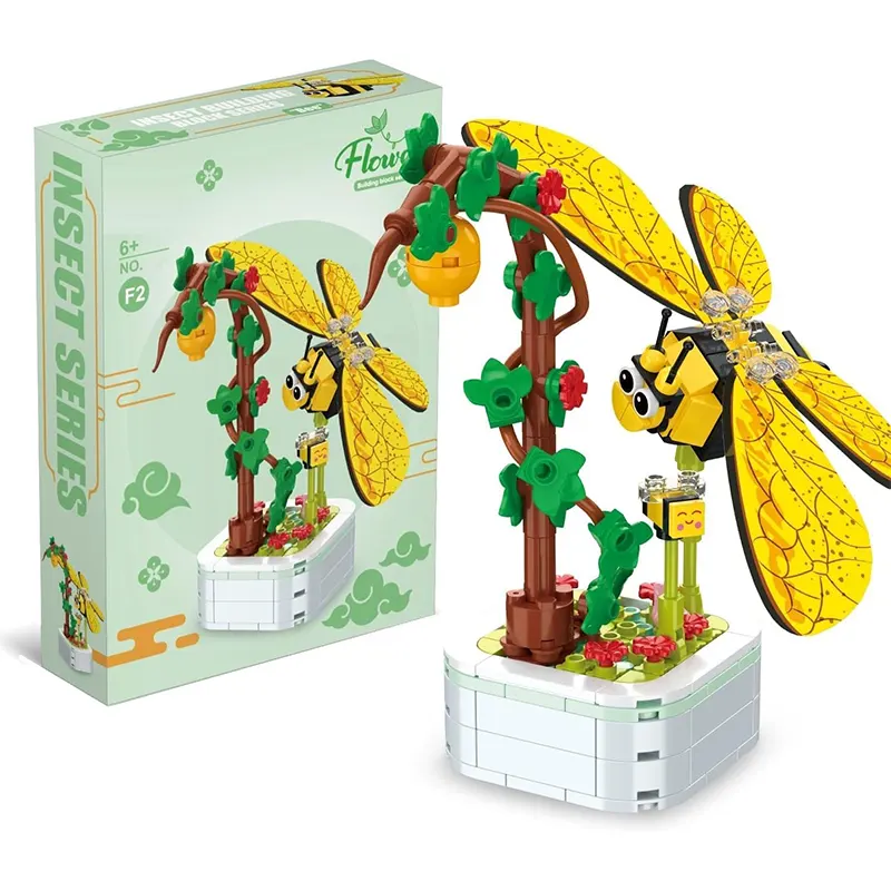 اسباب بازی لگو گل و حشرات مدل زنبور کد 103F2