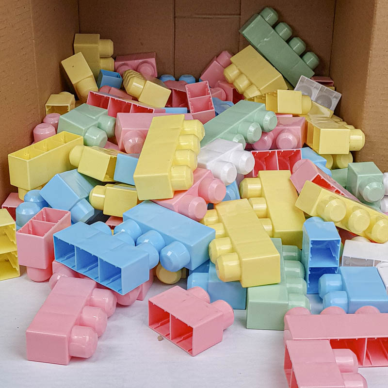 بلوک خانه سازی کودک 2 کیلویی رنگ پاستلی کد BK2PA