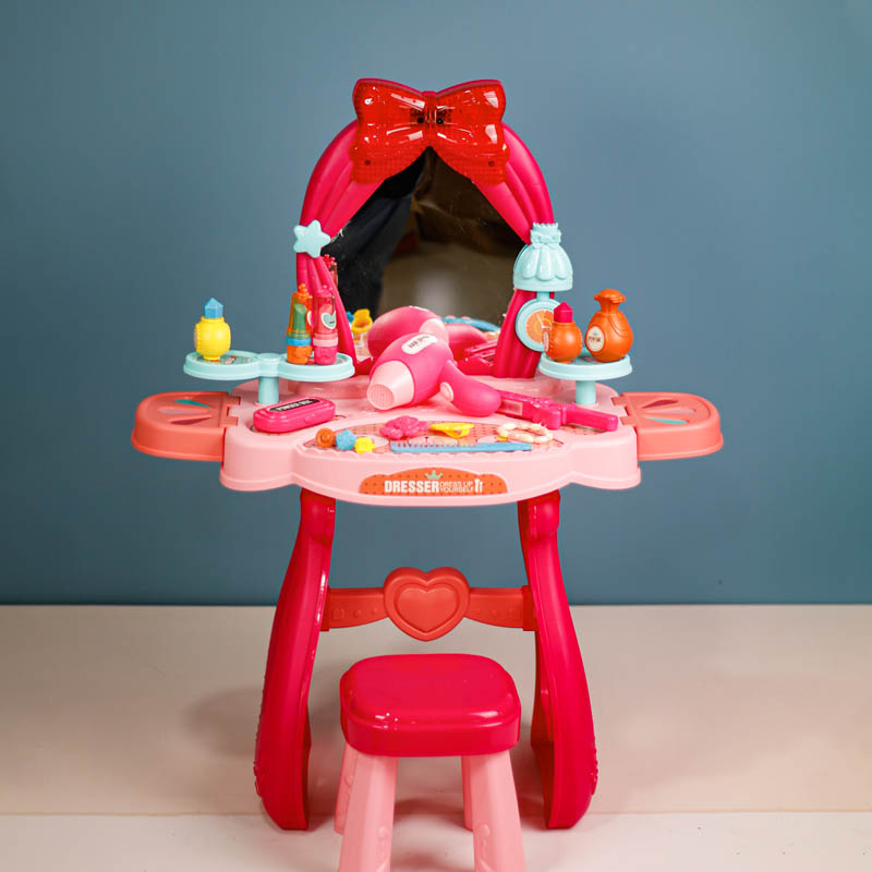 اسباب بازی میز آرایش با لوازم 36 تکه کد 8222C