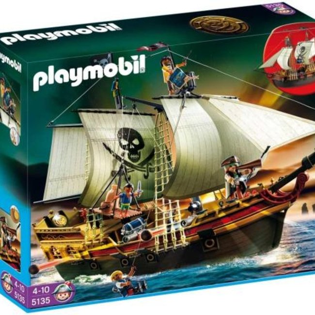 large pirate shipکد5135