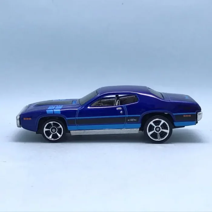 ماکت ماشین هات ویلز Hot Wheel مدل  PLYMOUTH GTX کد HKK91