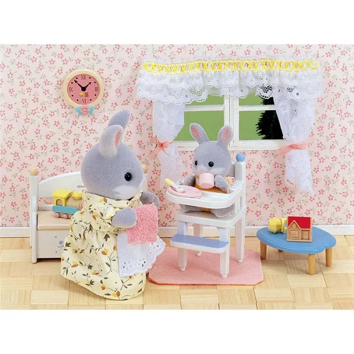 اسباب بازی صندلی غذا سیلوانیان فامیلیز Sylvanian Families مدل Baby High Chair کد 5221