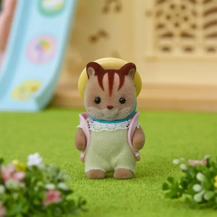 اسباب بازی سیلوانیان فامیلیز Sylvanian Families مدل Walnut Squirrel Baby کد 5406