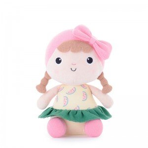 عروسک دخترک نشسته با لباس زرد مدل JAA905