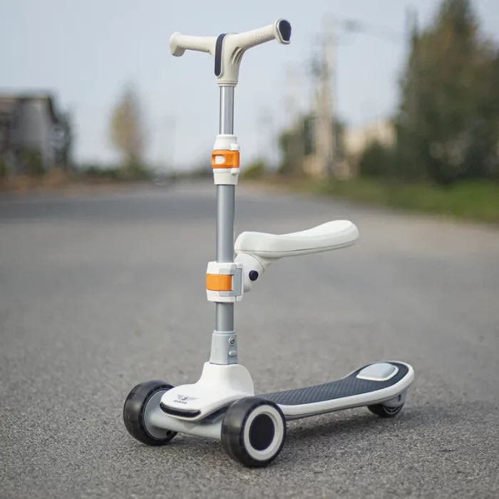 اسکوتر کودک تاشو زگان نشیمن دار بلوتوثی رنگ سفید ZEGAN کد P/ZG612/B