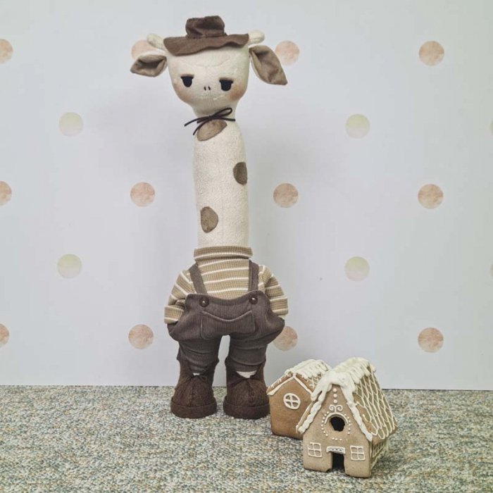 عروسک دست ساز مدل آقا زرافه کد 6187863