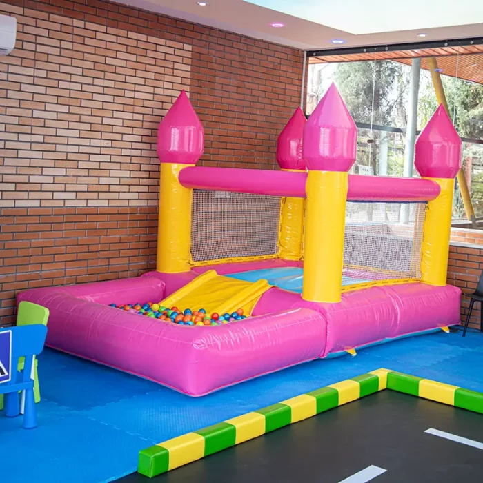 سرسره بادی و جامپینگ با استخر توپ  رنگی کد 6498351