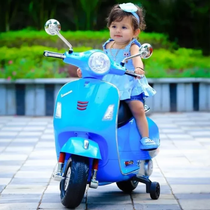 موتور شارژی وسپا رنگ آبی کد P/5640/AB
