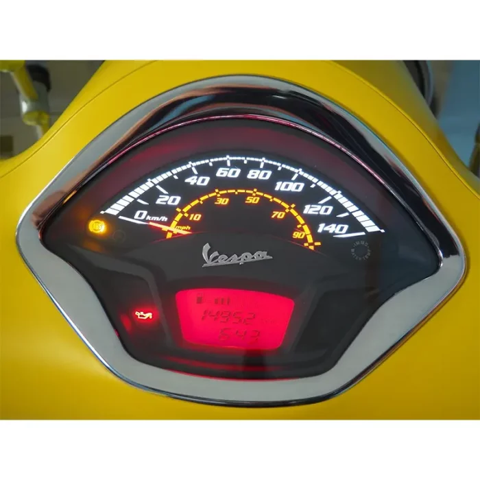 موتور شارژی وسپا رنگ زرد کد P/5640/ZA