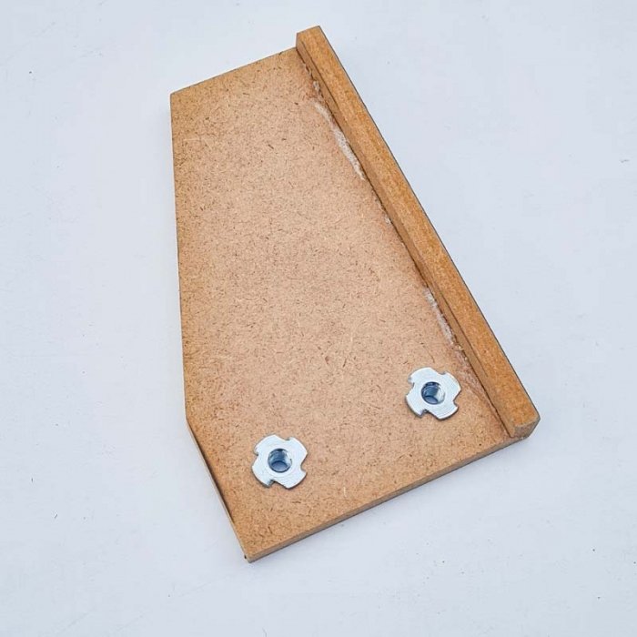 قطعه یدکی پایه ایرهاکی کودک پایه دار مدل H843 کد YAR0010
