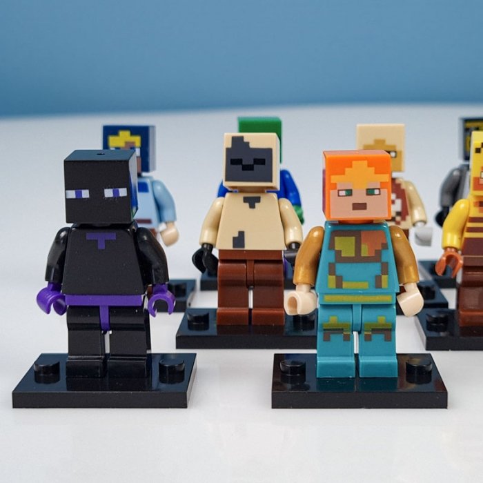 مینی فیگور 16 عددی ماینکرفت با سلاح MINECRAFT کد 2612
