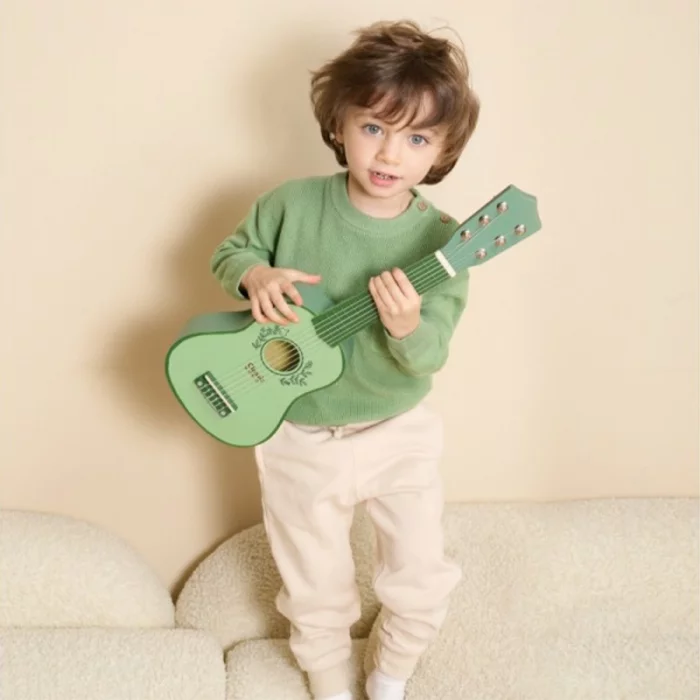 اسباب بازی گیتار چوبی سبز کلاسیک ورلد Vintage Guitar classic world کد 40577