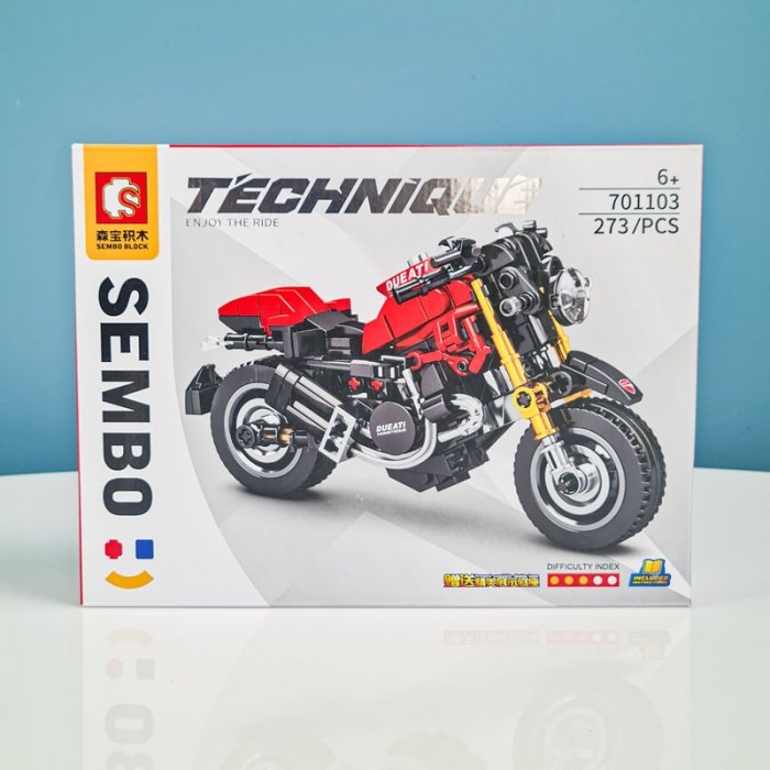 اسباب بازی لگو موتور 273 تکه کد 701103