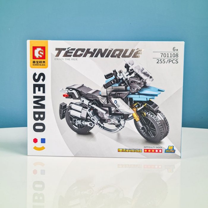 اسباب بازی لگو موتور 255 تکه کد 701108