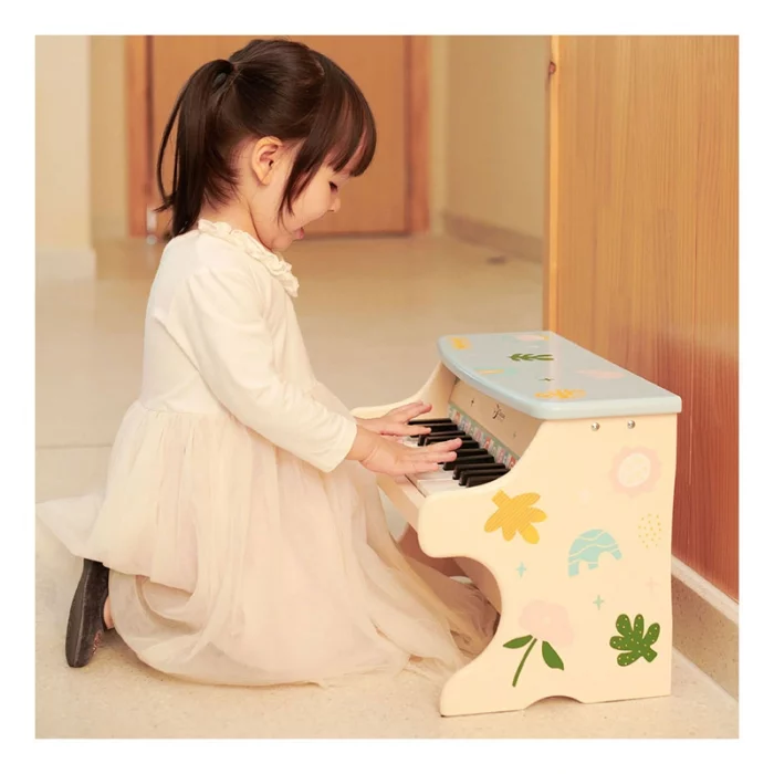 پیانو چوبی کلاسیک ورلد Classic World  Iris Piano مدل 40558