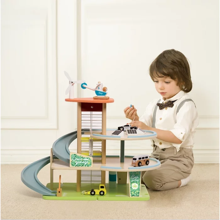پیست و ریسینگ ماشین چوبی کلاسیک ورلد classic world Green Garage کد 50615